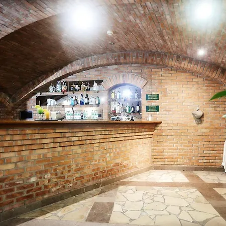 Sphinx Hotel Zabia Wola