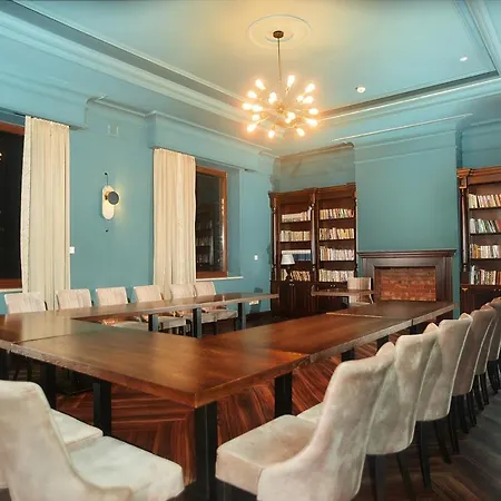 Sphinx Hotel Zabia Wola