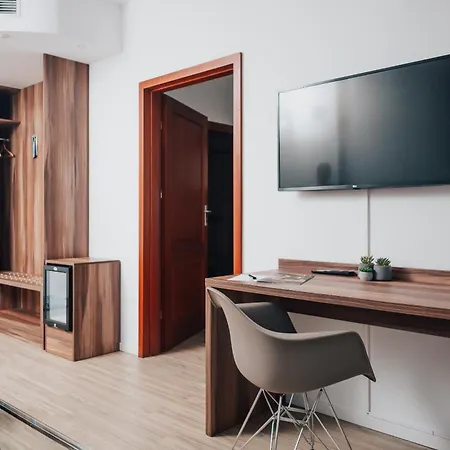 Hotel Sphinx Zabia Wola