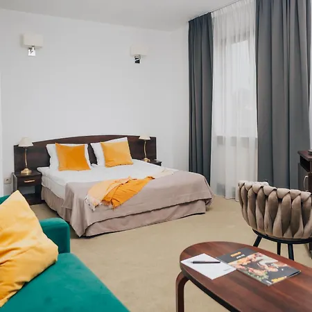 Sphinx Hotel 3*