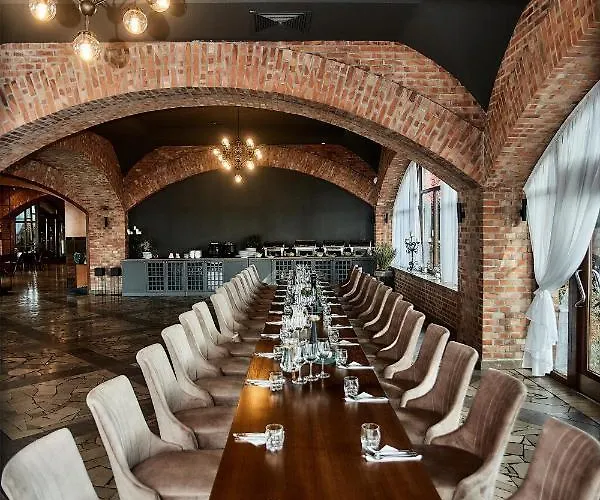 Sphinx Hotel Zabia Wola