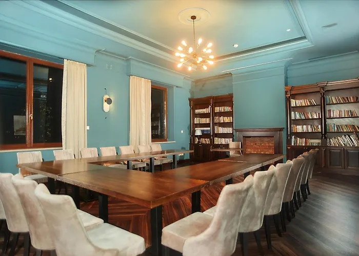 Sphinx Hotel Zabia Wola